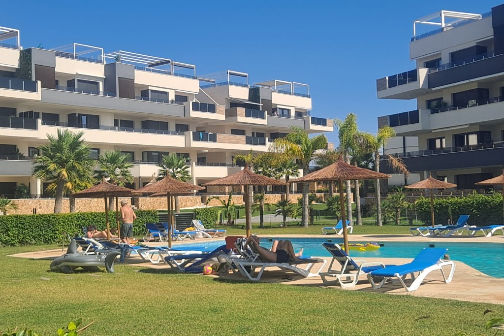 Herverkoop - Appartement -
Playa Flamenca - Costa Blanca