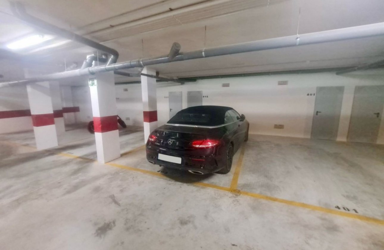 Herverkoop - Appartement -
Playa Flamenca - Costa Blanca