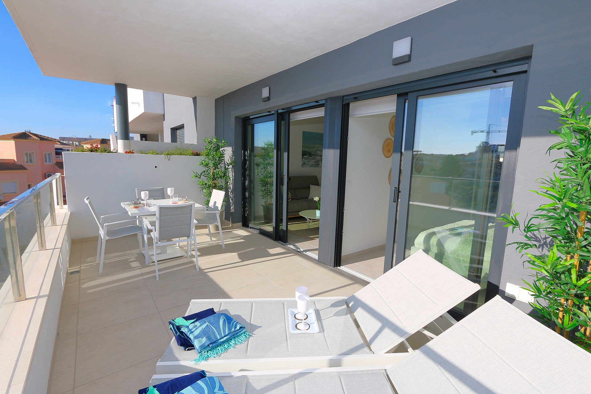 Herverkoop - Appartement -
Playa Flamenca - Costa Blanca