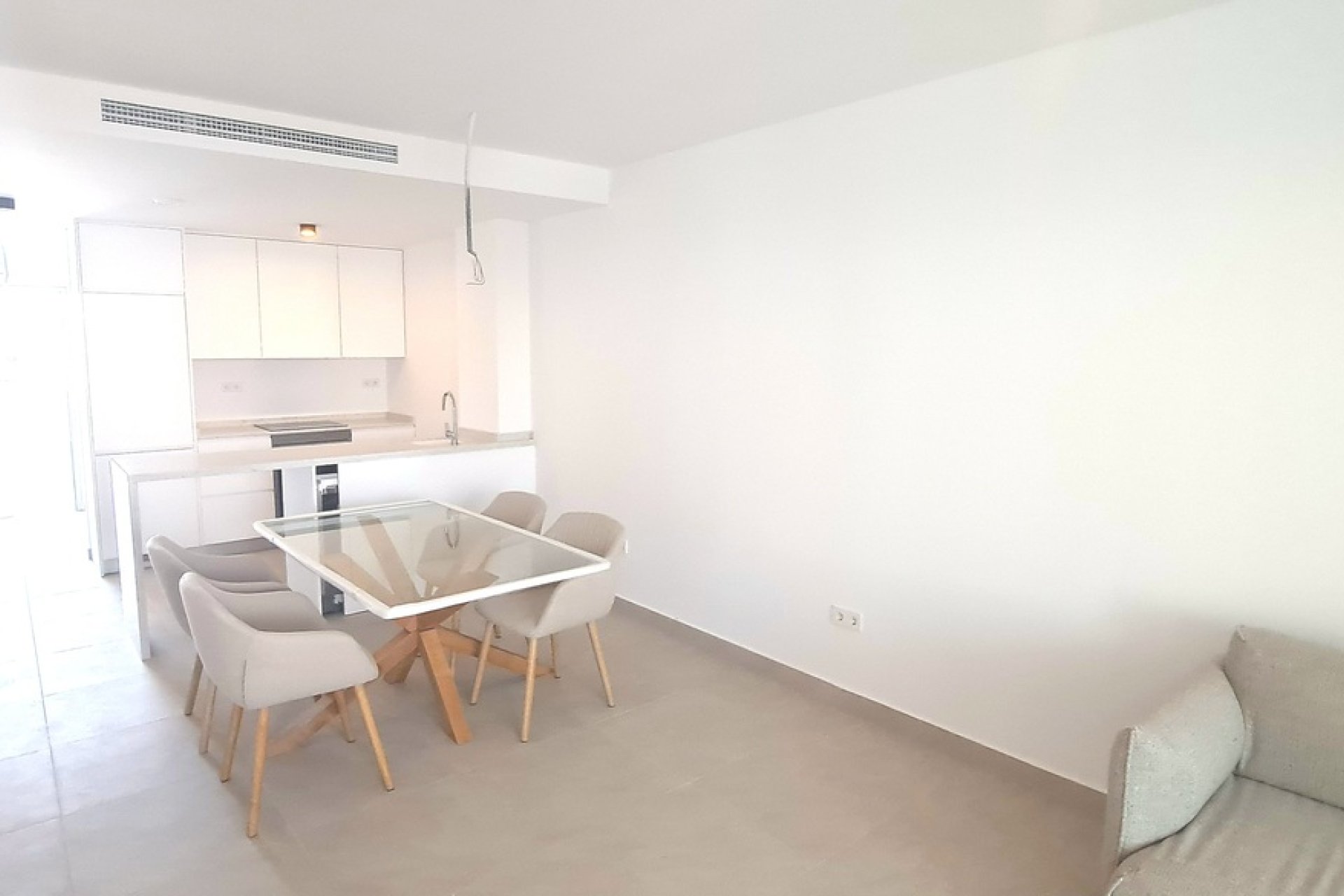 Herverkoop - Appartement -
Playa Flamenca - Costa Blanca