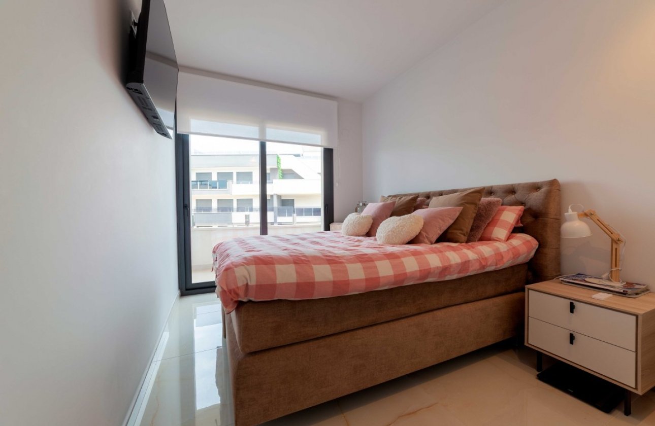 Herverkoop - Appartement -
Playa Flamenca - Costa Blanca