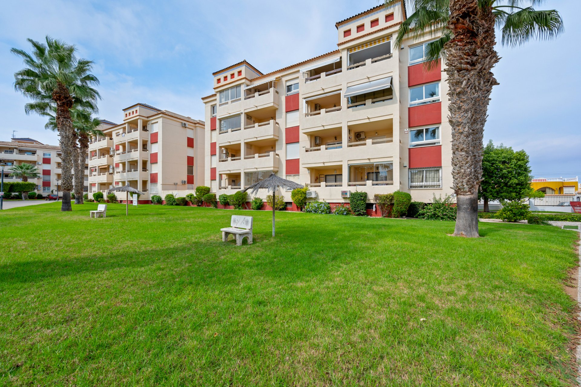 Herverkoop - Appartement -
Playa Flamenca - Costa Blanca