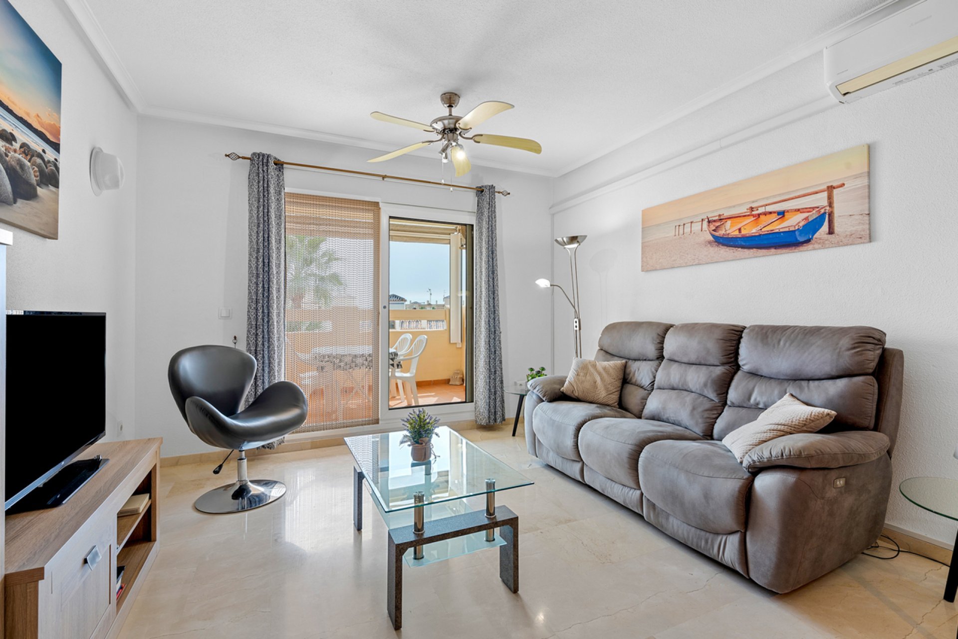 Herverkoop - Appartement -
Playa Flamenca - Costa Blanca