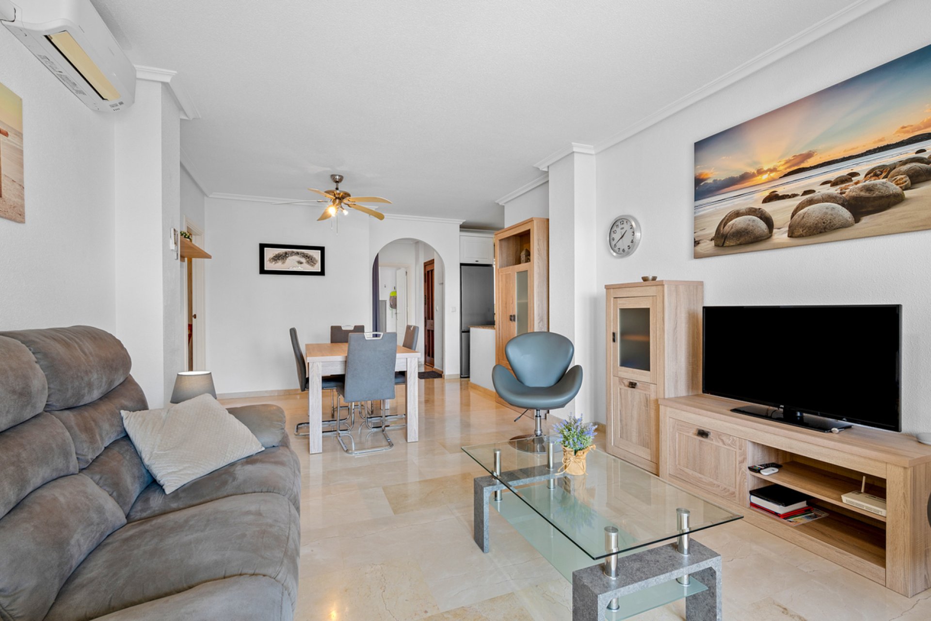 Herverkoop - Appartement -
Playa Flamenca - Costa Blanca