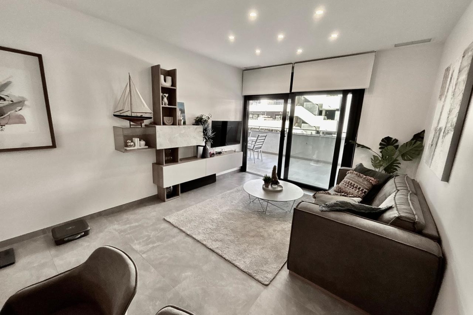 Herverkoop - Appartement -
Playa Flamenca - Costa Blanca