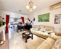 Herverkoop - Appartement -
Playa Flamenca - Costa Blanca