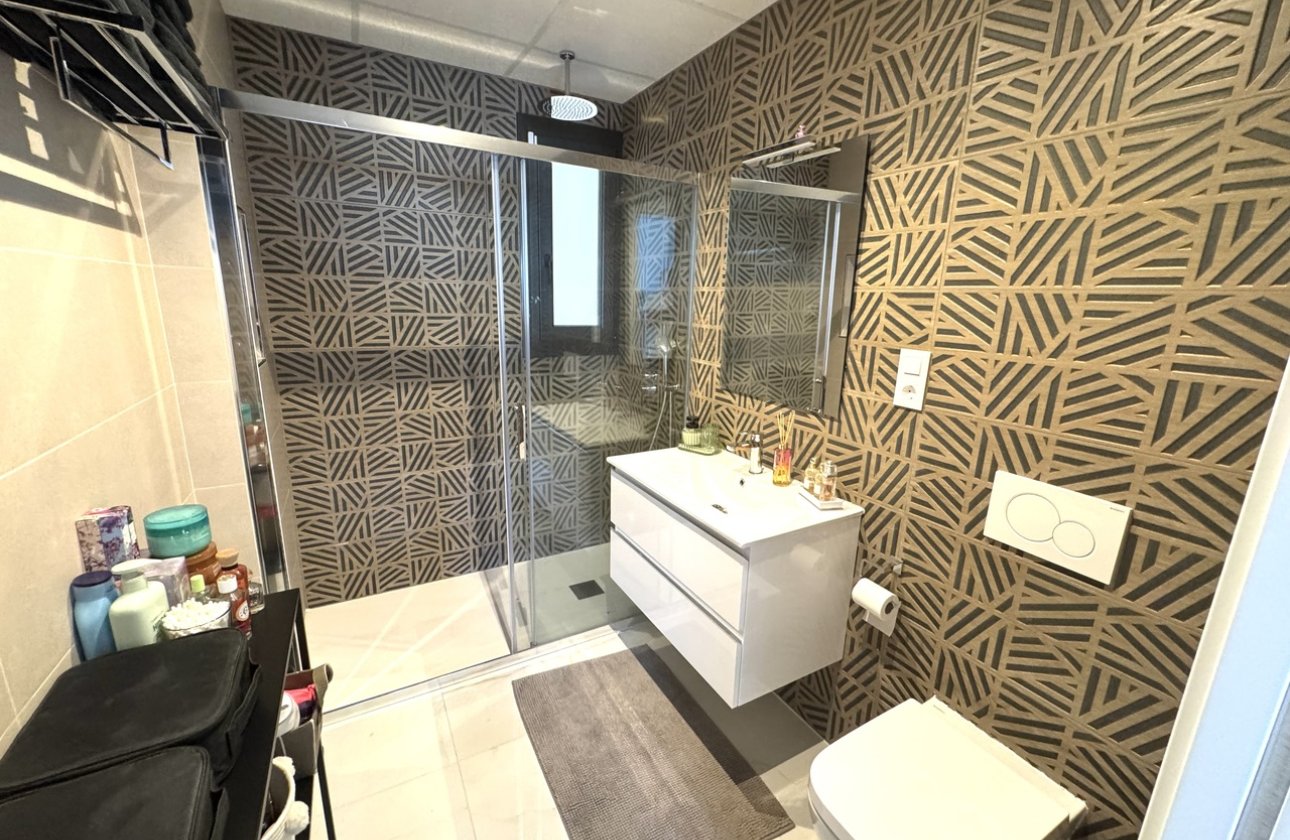 Herverkoop - Appartement -
Playa Flamenca - Costa Blanca