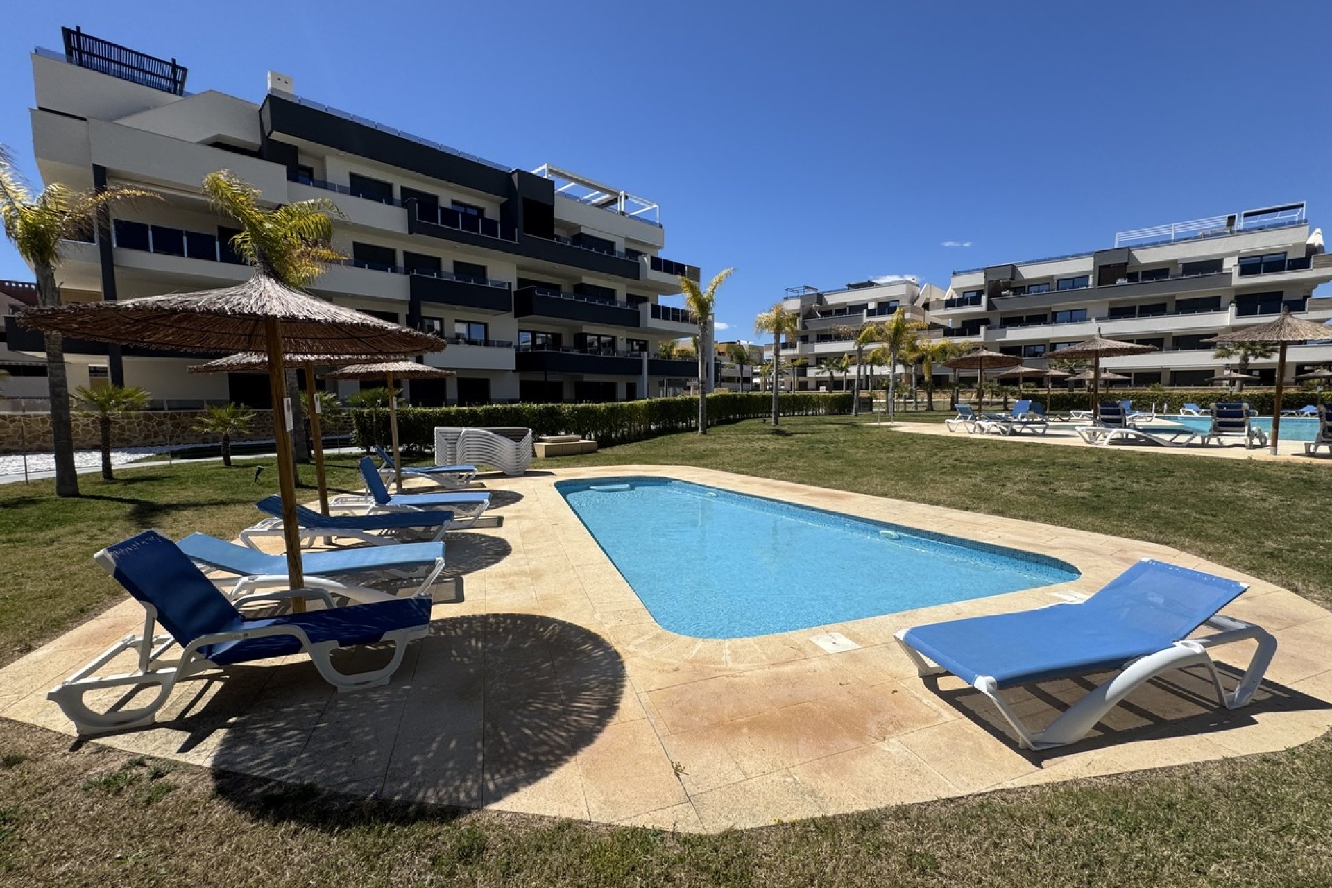 Herverkoop - Appartement -
Playa Flamenca - Costa Blanca