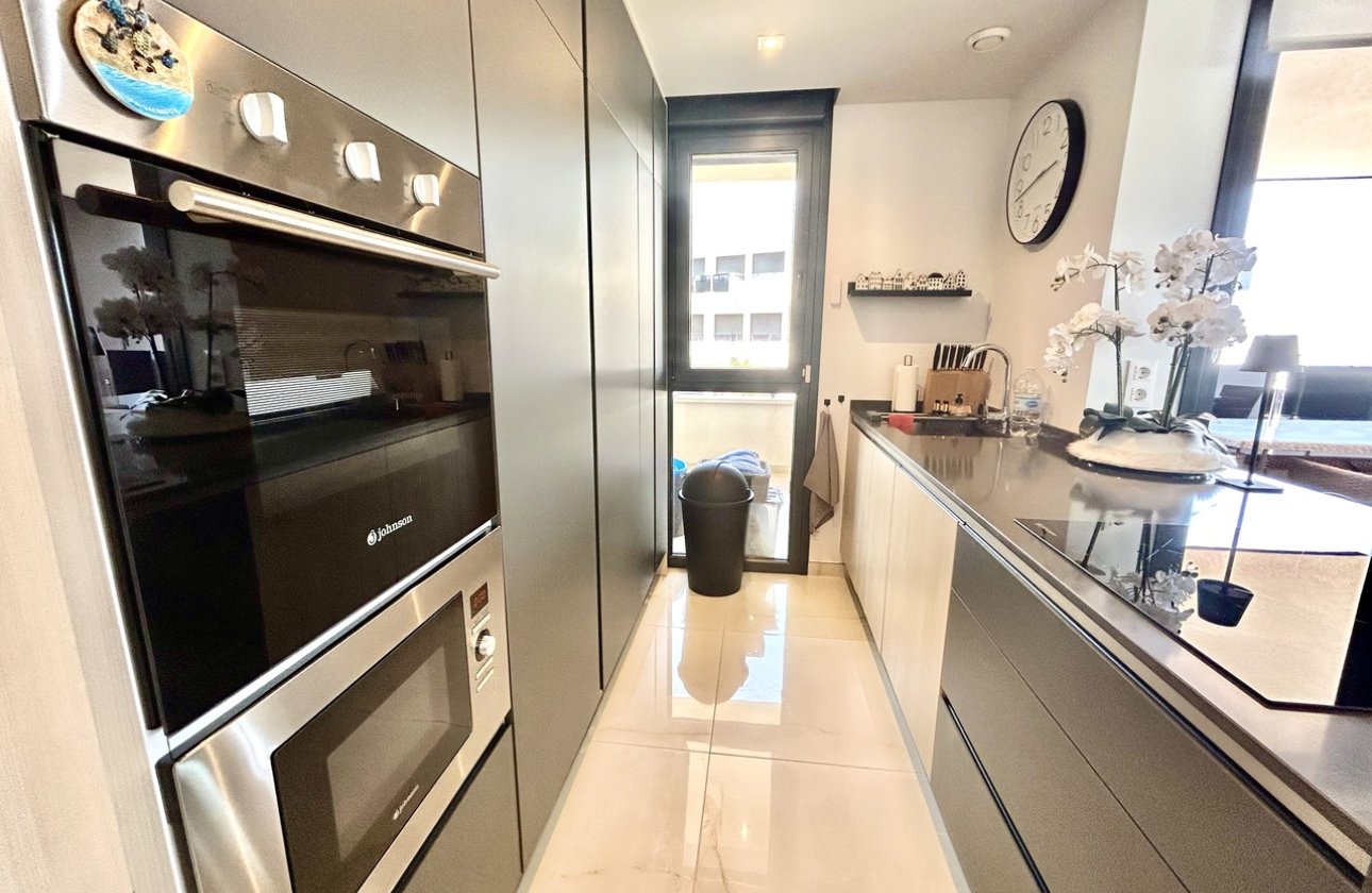 Herverkoop - Appartement -
Playa Flamenca - Costa Blanca