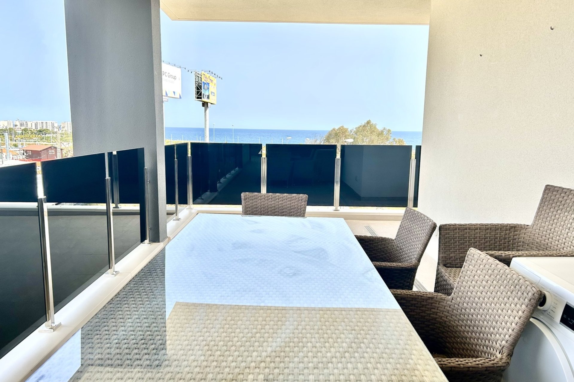 Herverkoop - Appartement -
Playa Flamenca - Costa Blanca