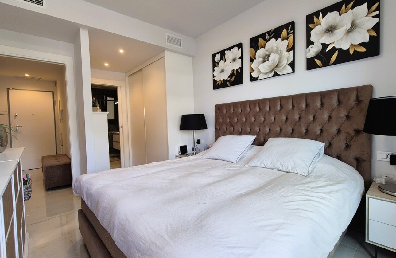 Herverkoop - Appartement -
Playa Flamenca - Costa Blanca