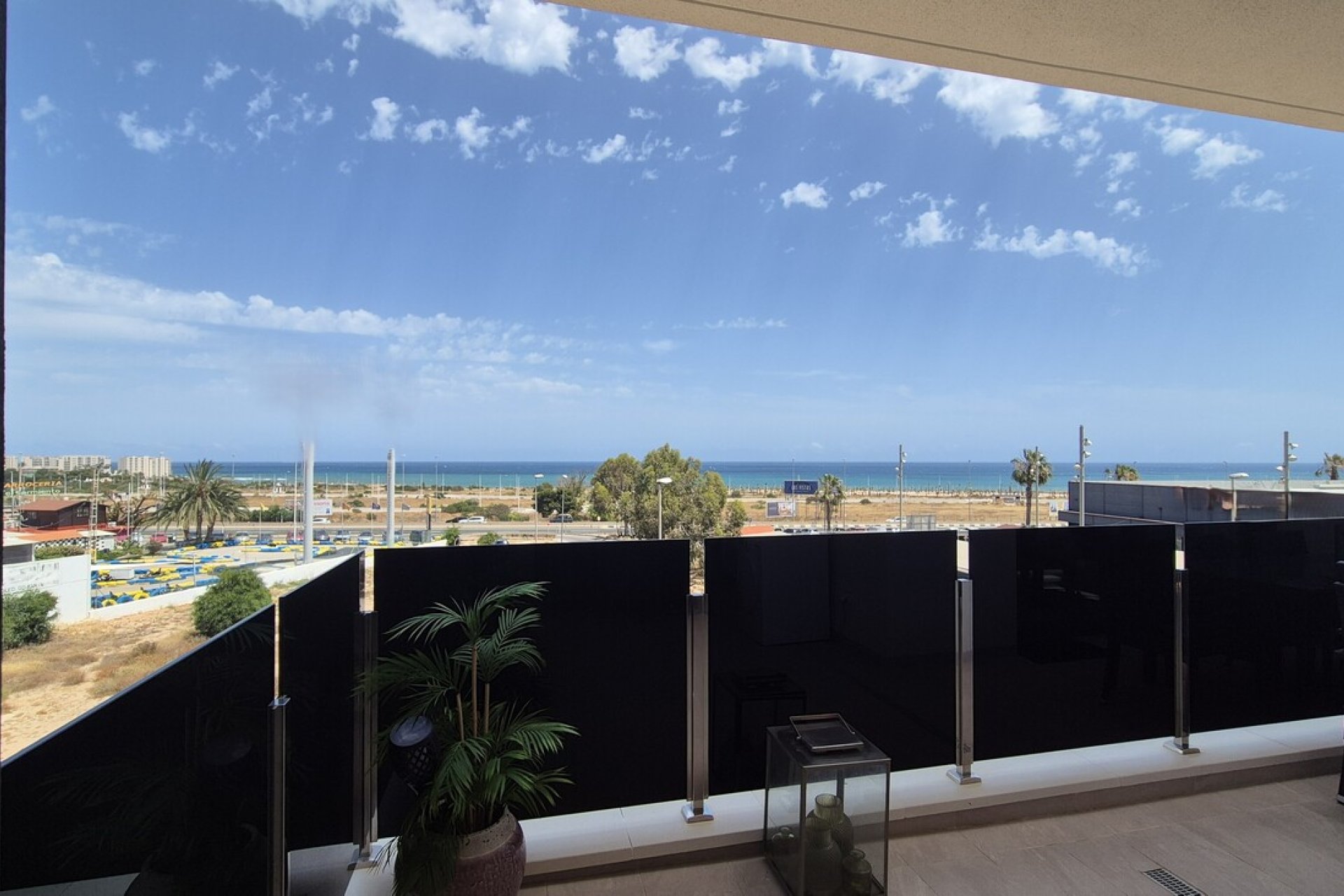 Herverkoop - Appartement -
Playa Flamenca - Costa Blanca
