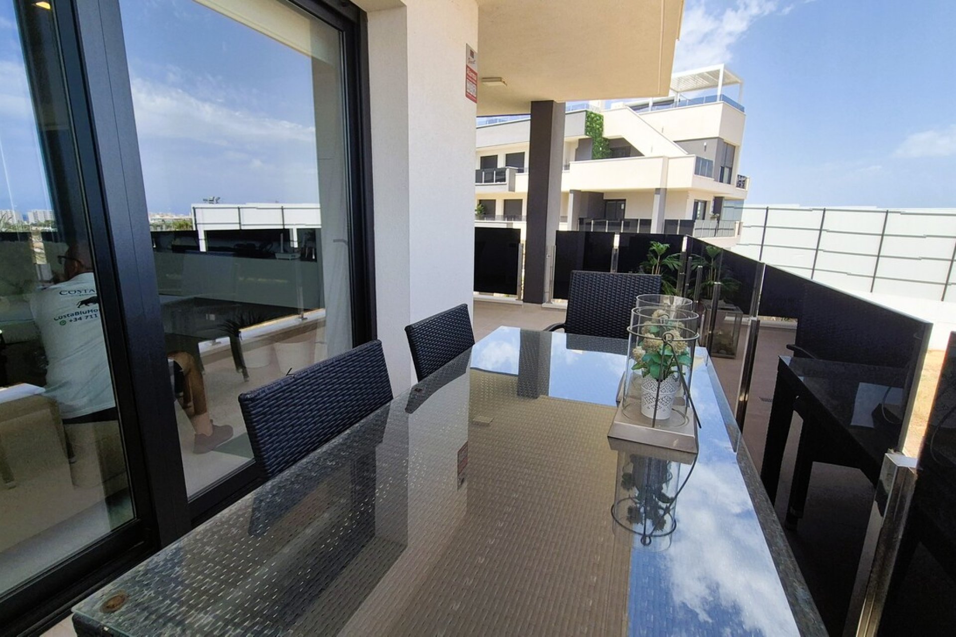 Herverkoop - Appartement -
Playa Flamenca - Costa Blanca