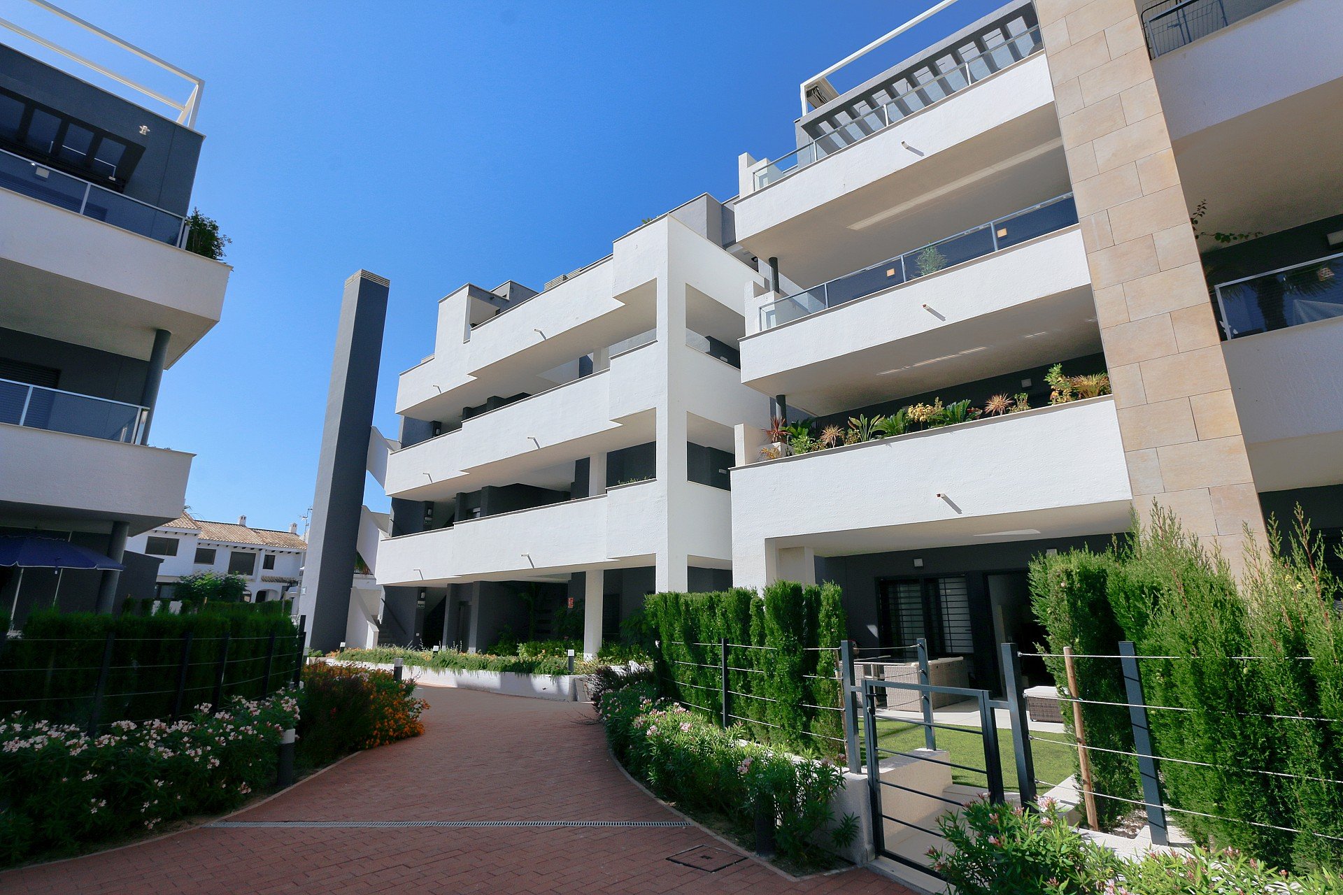 Herverkoop - Appartement -
Playa Flamenca - Costa Blanca