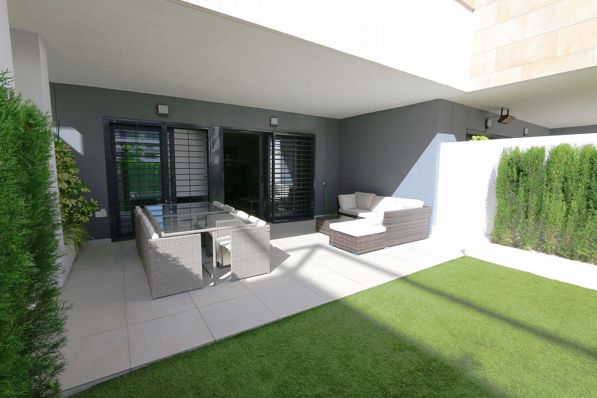 Herverkoop - Appartement -
Playa Flamenca - Costa Blanca