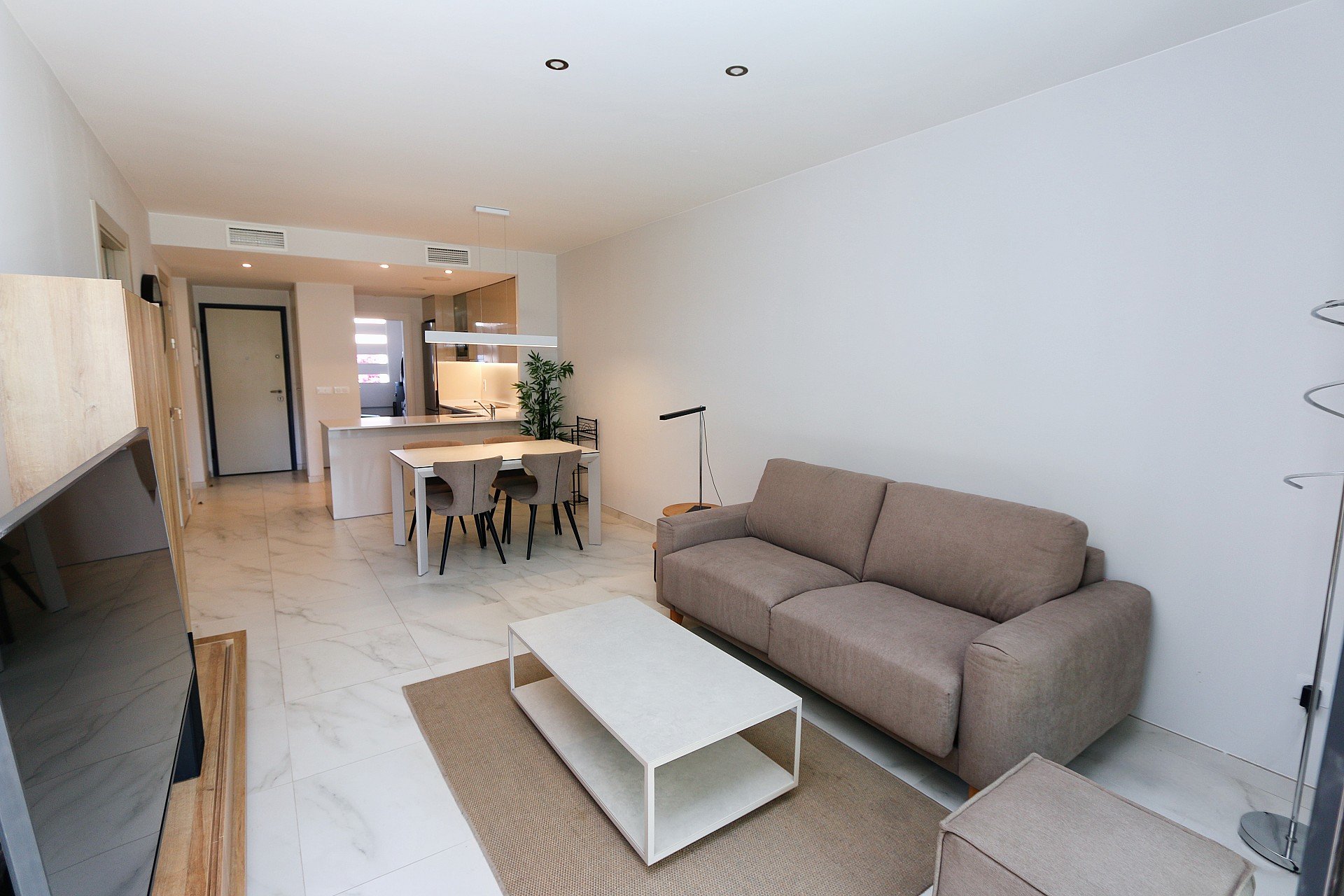 Herverkoop - Appartement -
Playa Flamenca - Costa Blanca