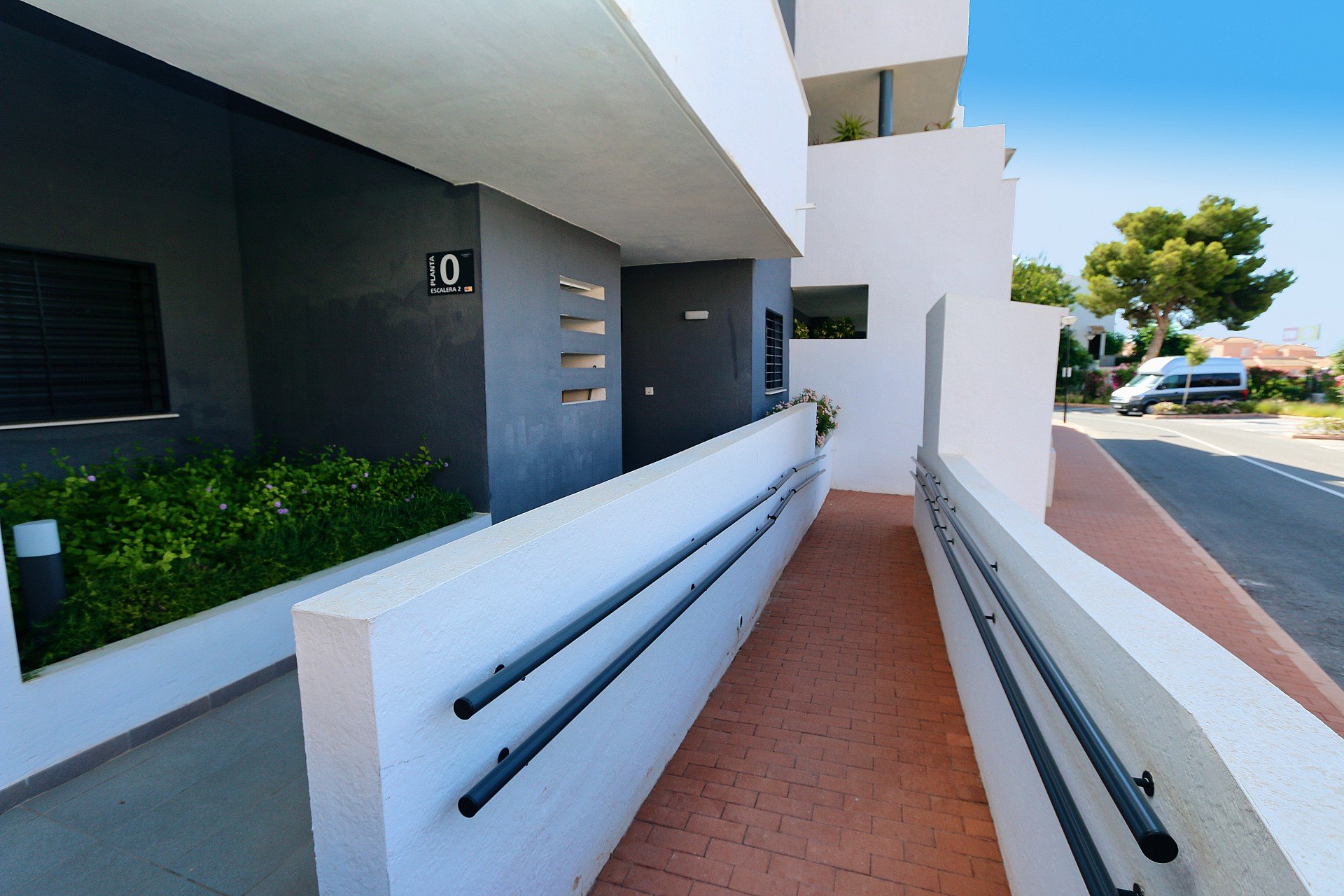 Herverkoop - Appartement -
Playa Flamenca - Costa Blanca