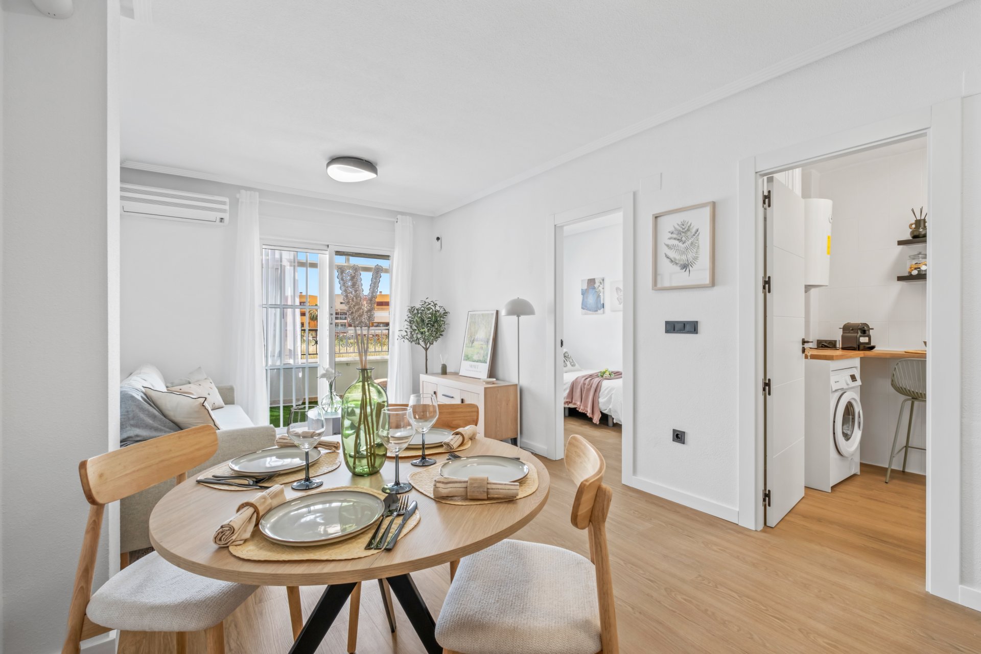 Herverkoop - Appartement -
Playa Flamenca - Costa Blanca