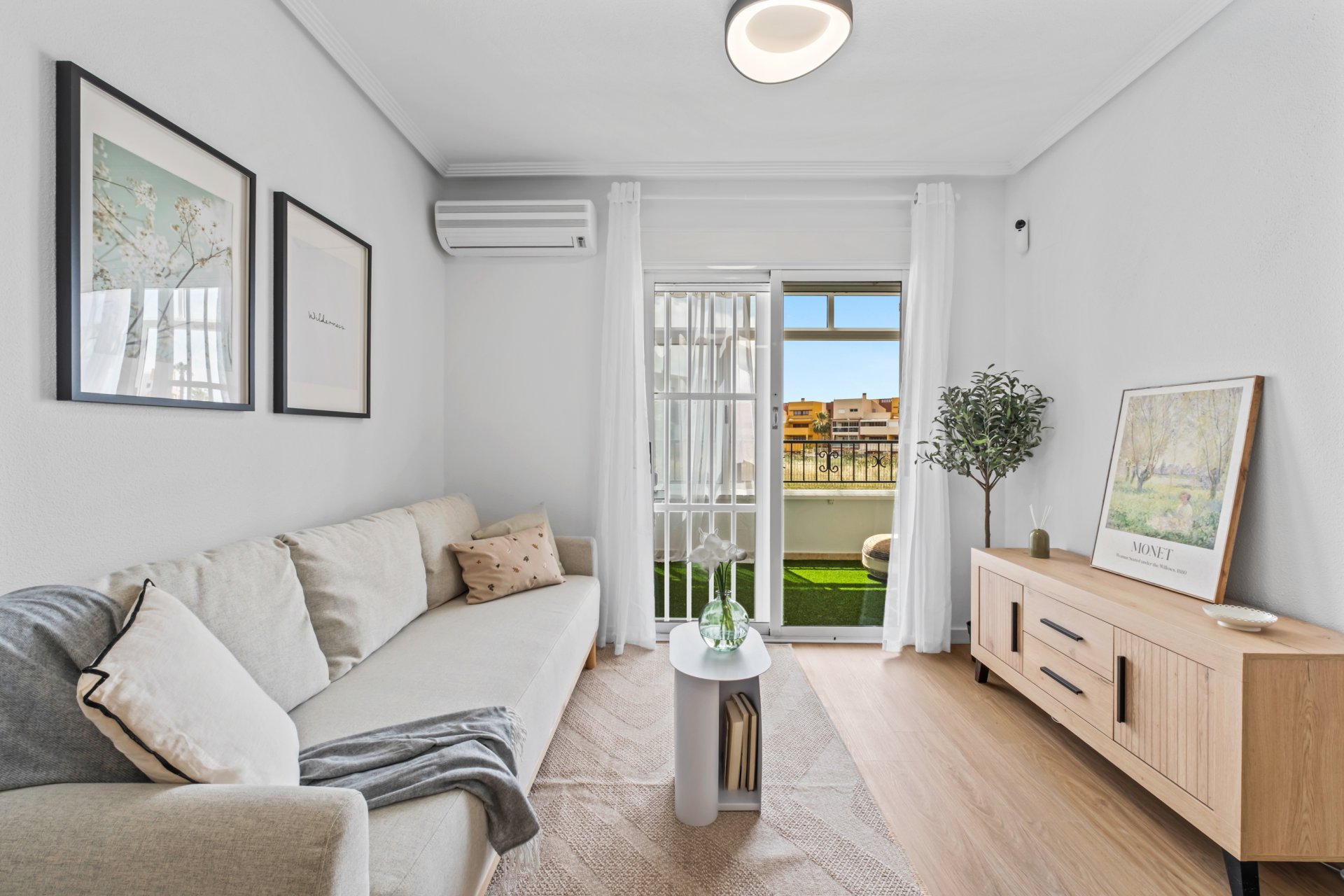 Herverkoop - Appartement -
Playa Flamenca - Costa Blanca