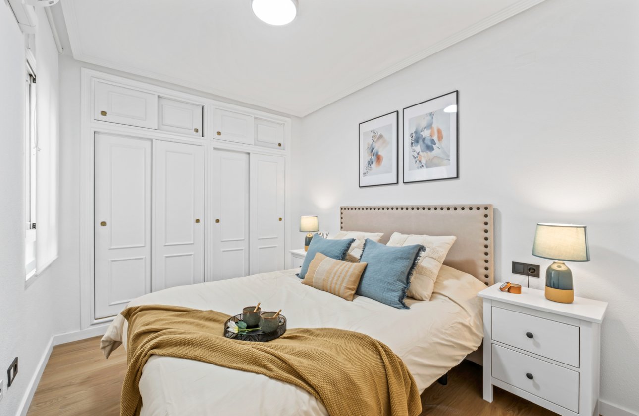 Herverkoop - Appartement -
Playa Flamenca - Costa Blanca