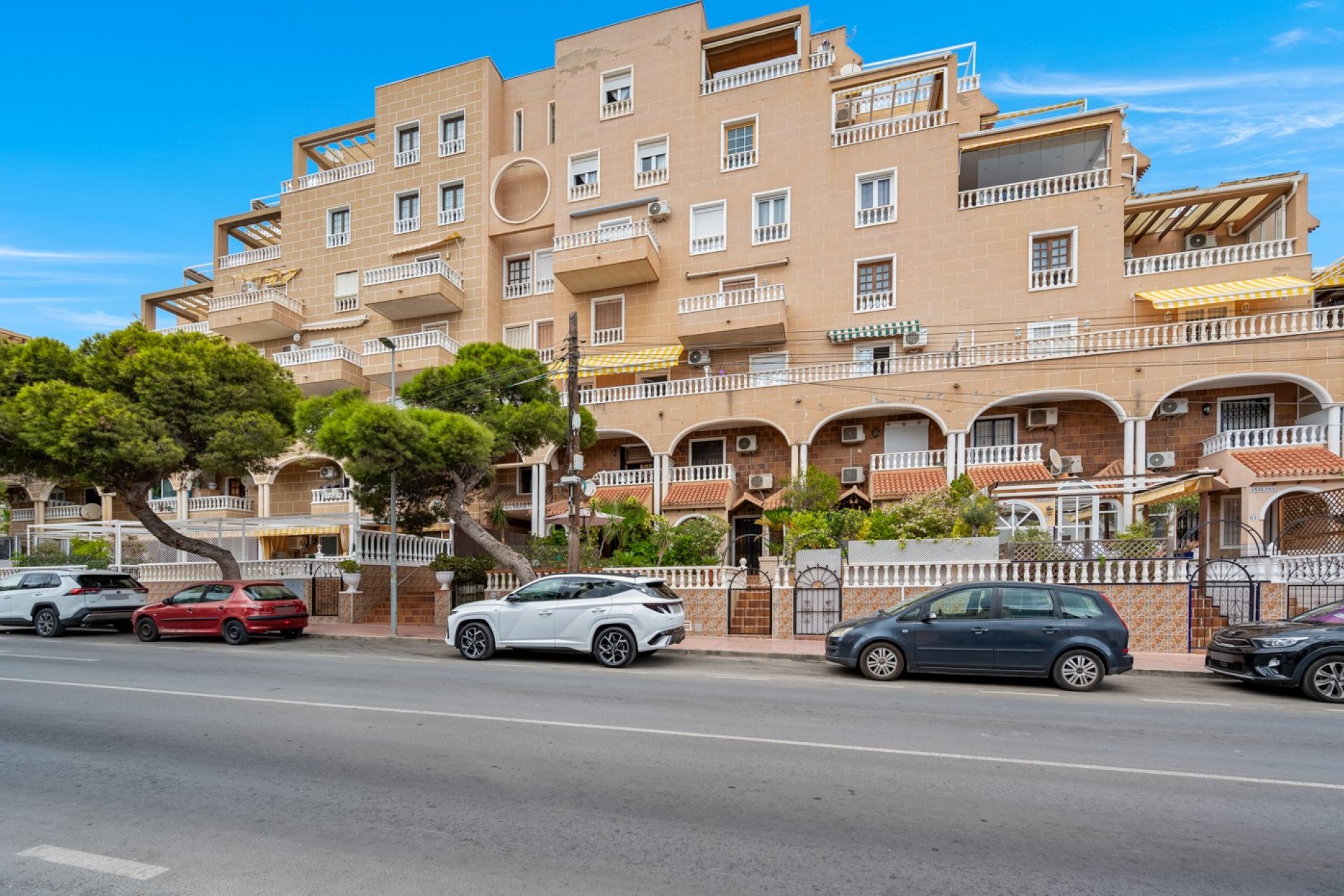 Herverkoop - Appartement -
Punta Prima - Costa Blanca