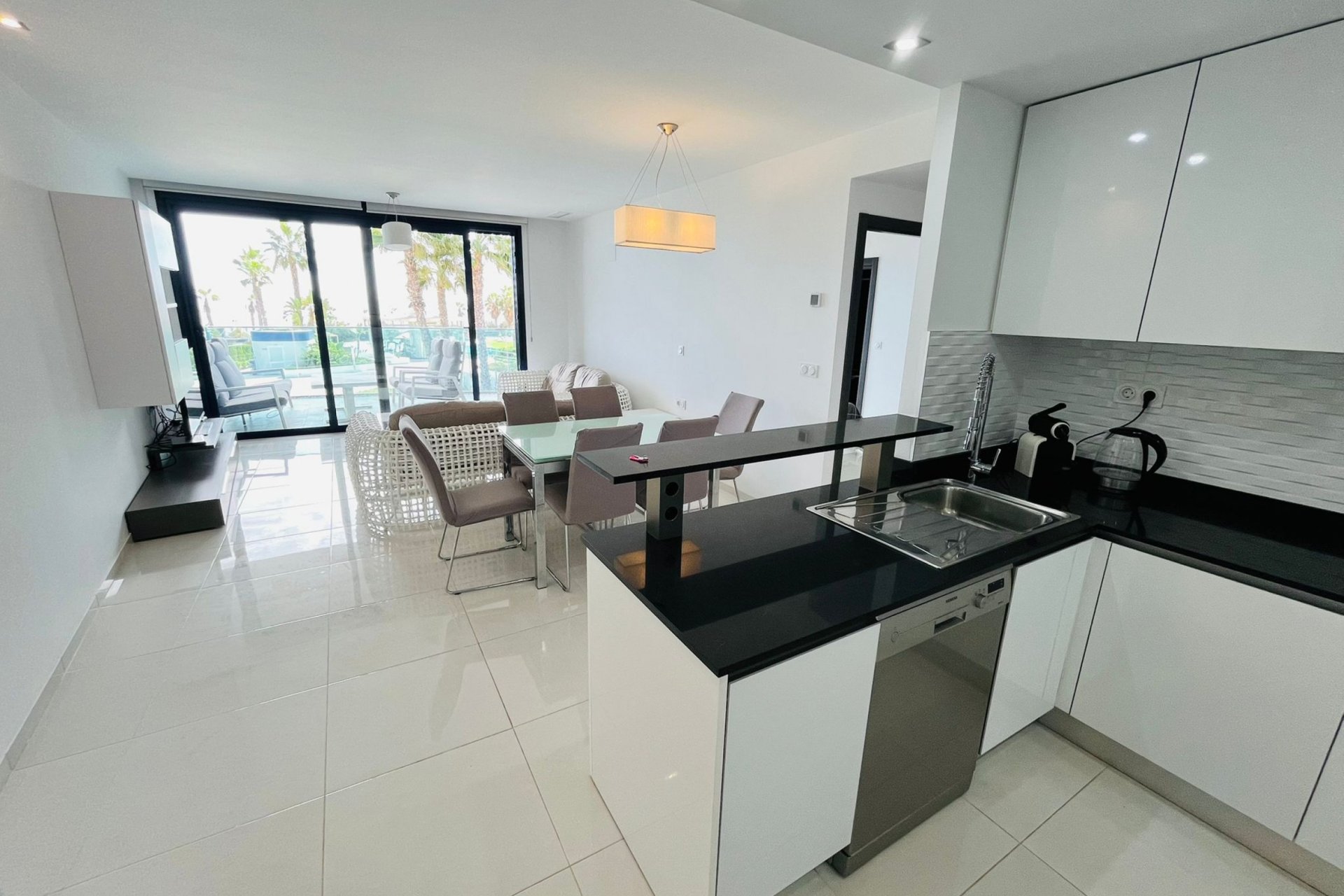 Herverkoop - Appartement -
Punta Prima - Costa Blanca