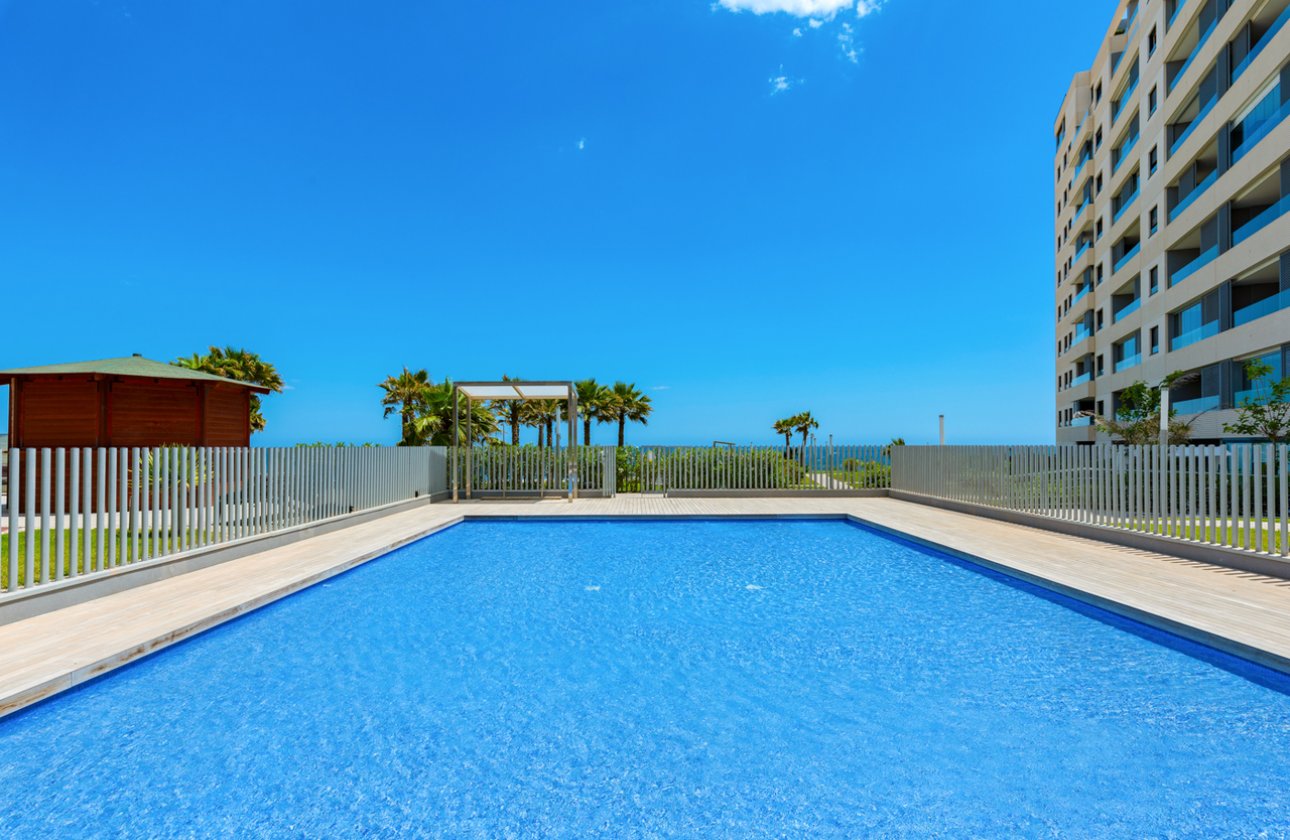 Herverkoop - Appartement -
Punta Prima - Costa Blanca