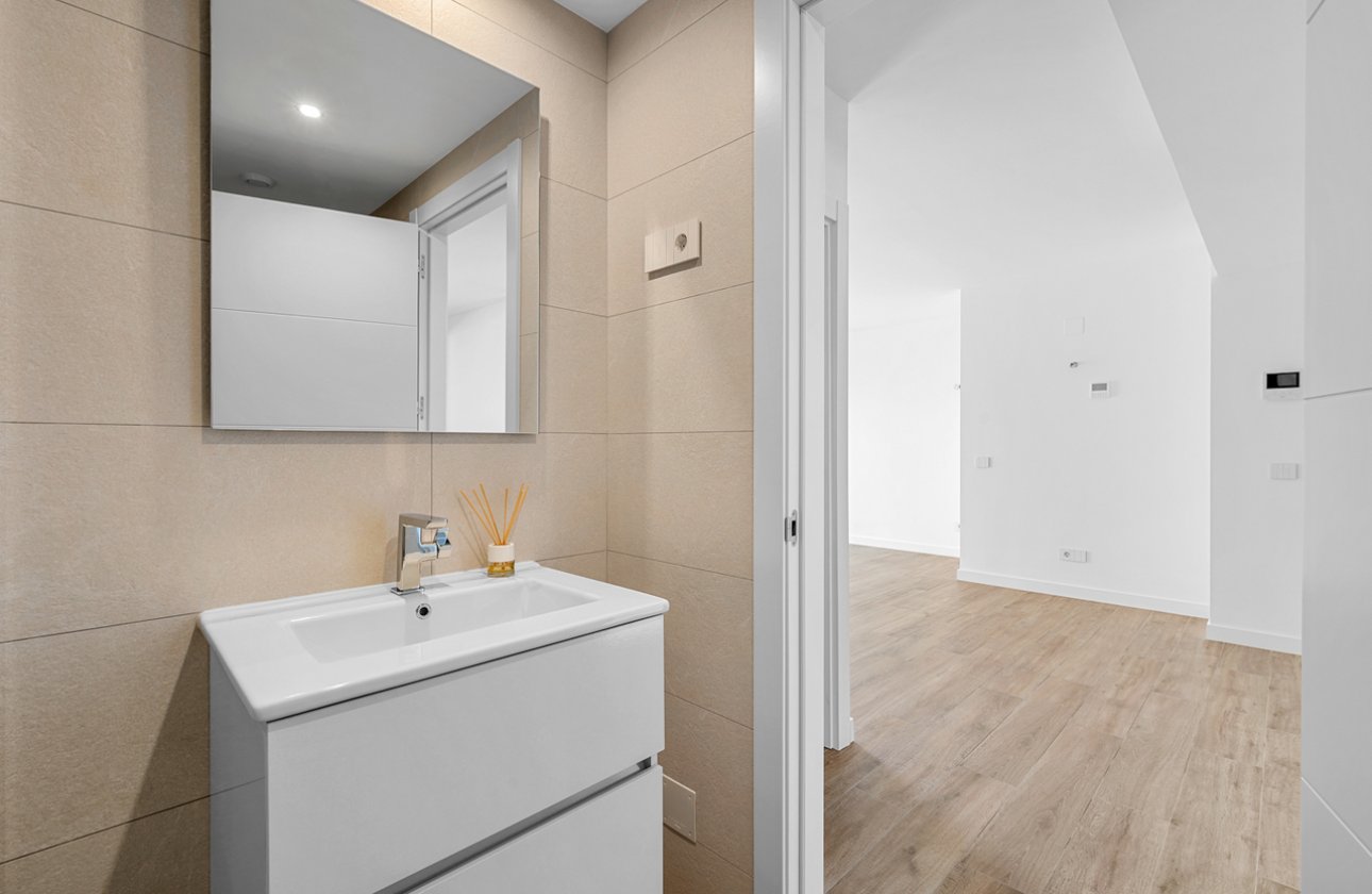 Herverkoop - Appartement -
Punta Prima - Costa Blanca