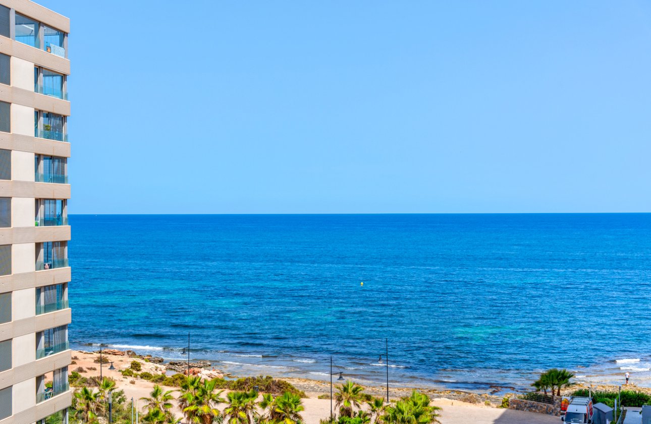 Herverkoop - Appartement -
Punta Prima - Costa Blanca