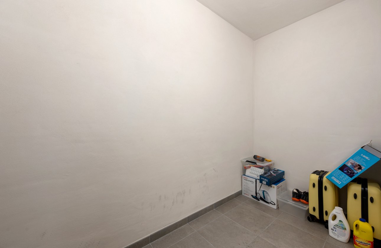 Herverkoop - Appartement -
Punta Prima - Costa Blanca