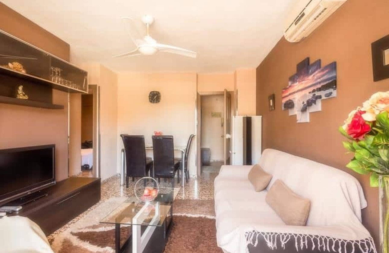 Herverkoop - Appartement -
Punta Prima - Costa Blanca