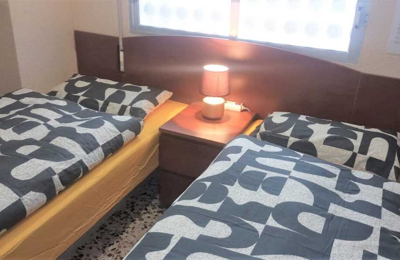 Herverkoop - Appartement -
Punta Prima - Costa Blanca