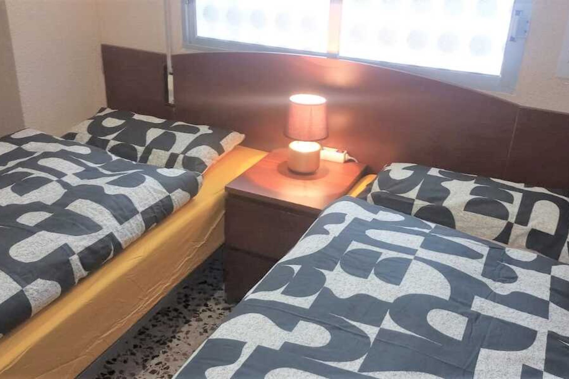 Herverkoop - Appartement -
Punta Prima - Costa Blanca