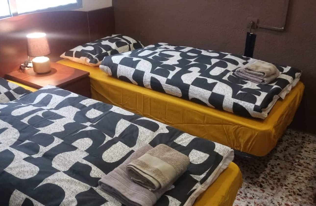 Herverkoop - Appartement -
Punta Prima - Costa Blanca