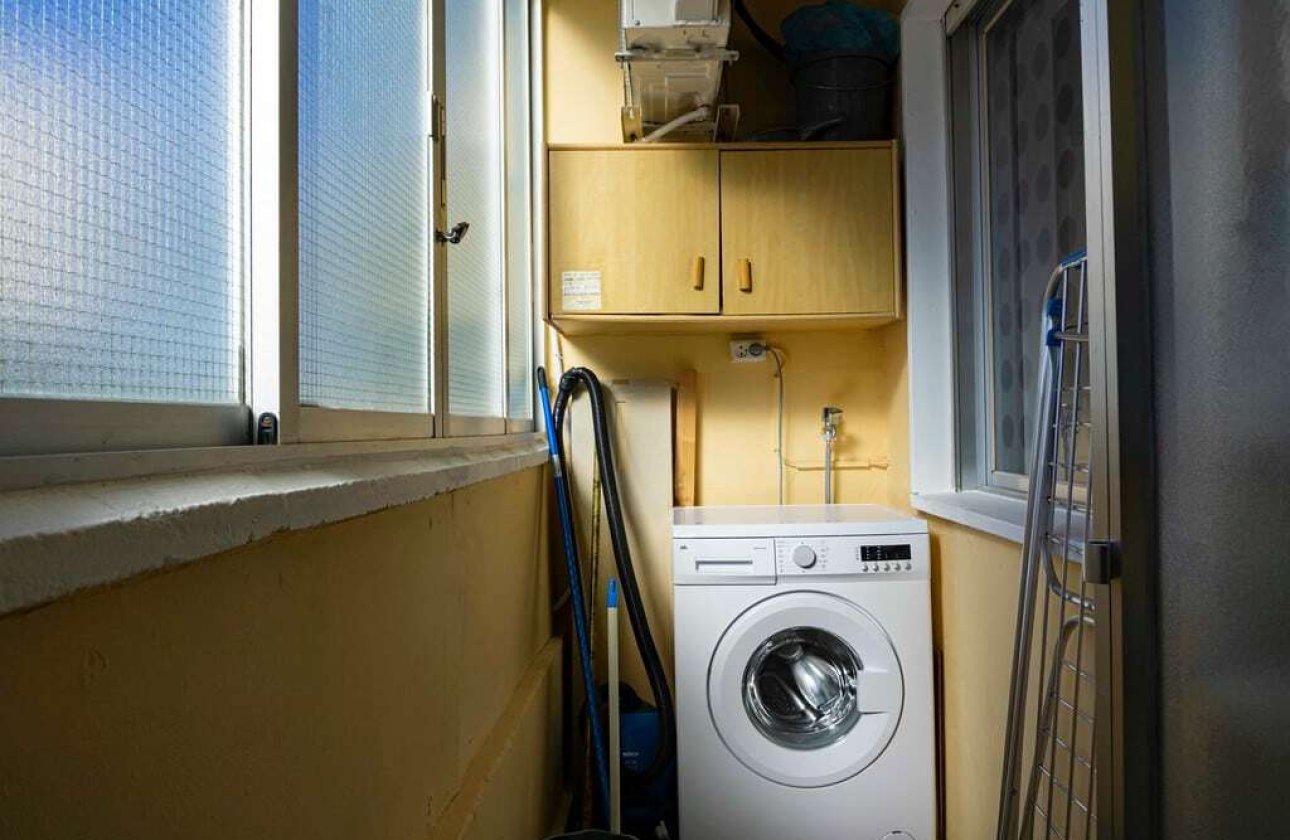 Herverkoop - Appartement -
Punta Prima - Costa Blanca