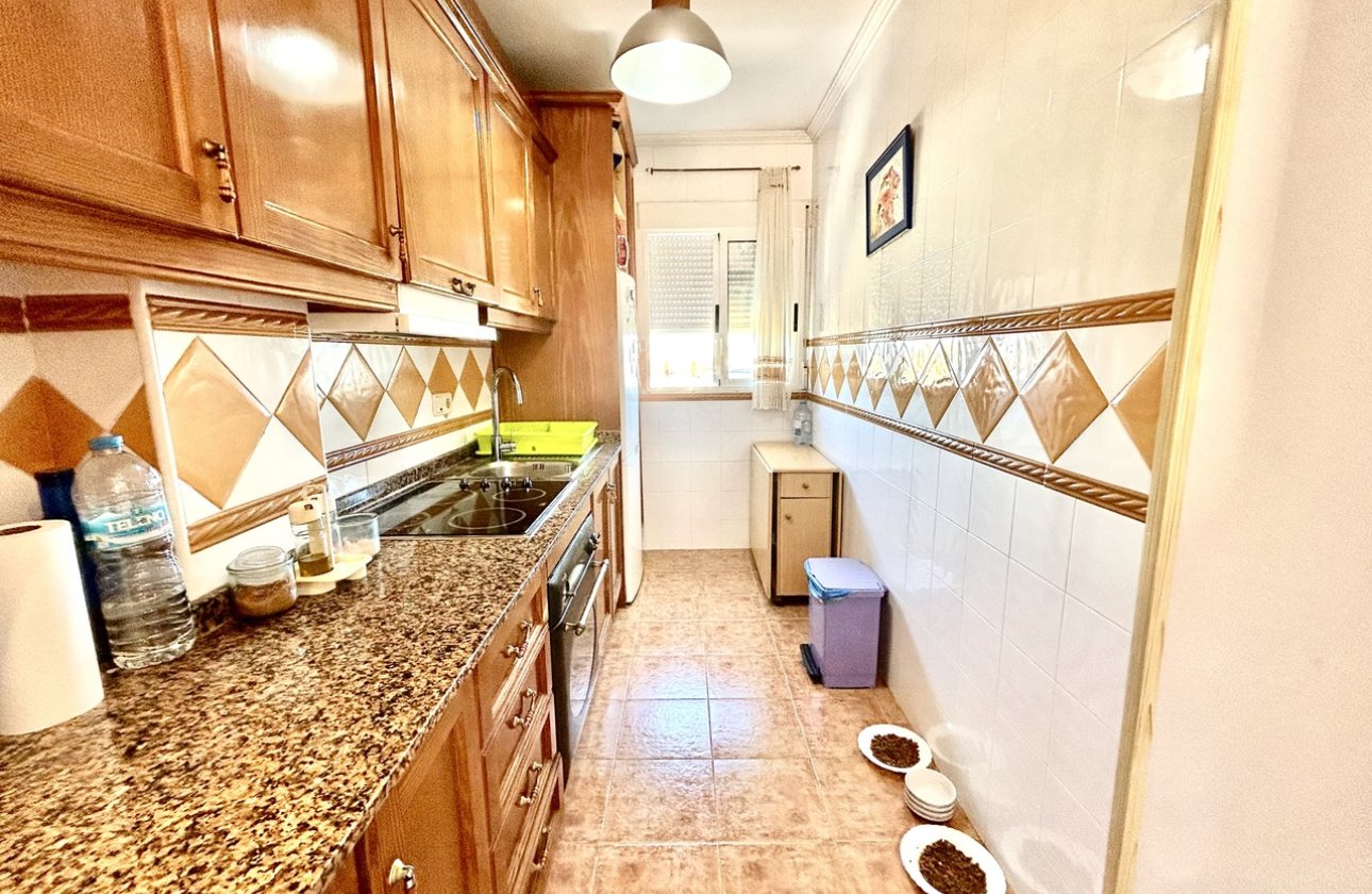 Herverkoop - Appartement -
Punta Prima - Costa Blanca