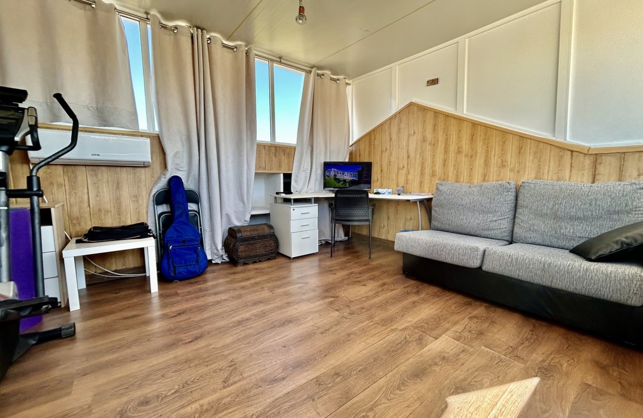 Herverkoop - Appartement -
Punta Prima - Costa Blanca