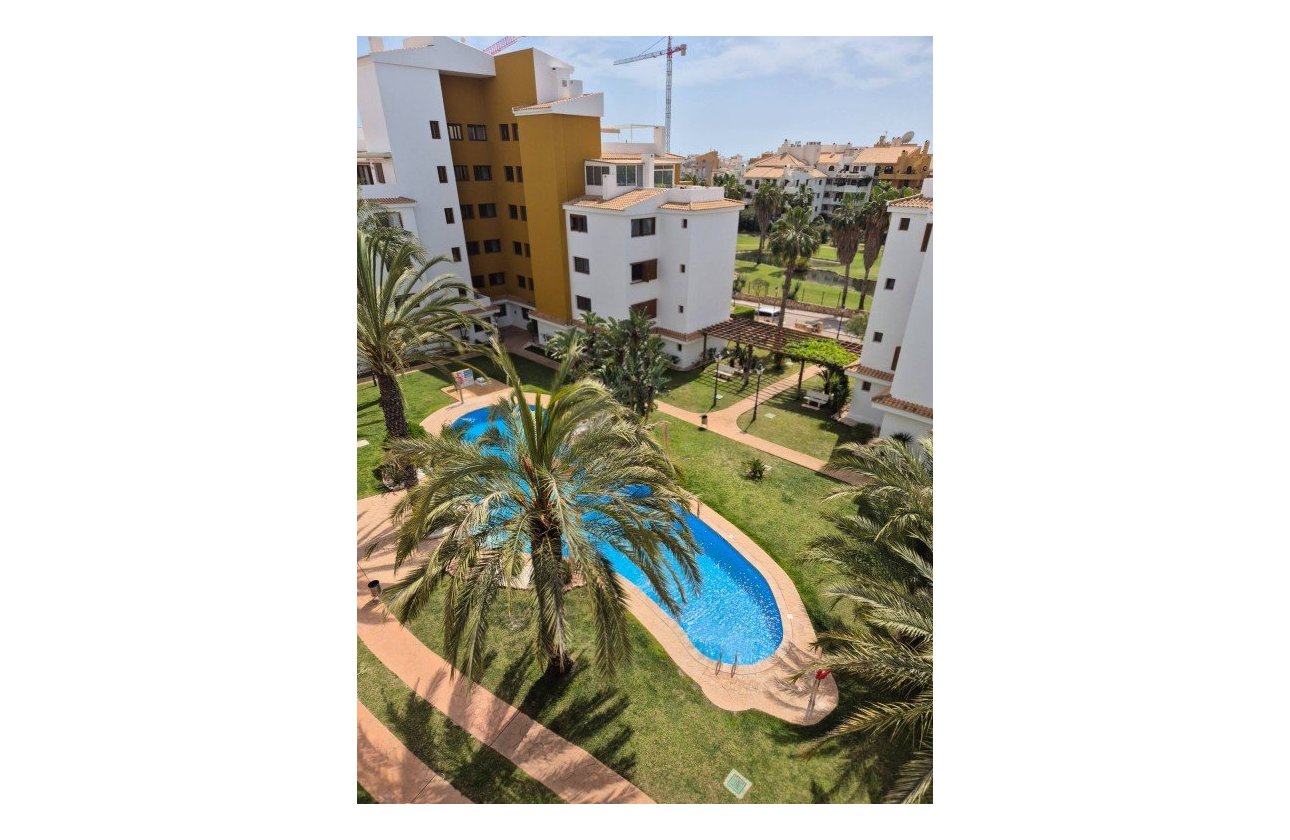 Herverkoop - Appartement -
Punta Prima - Costa Blanca