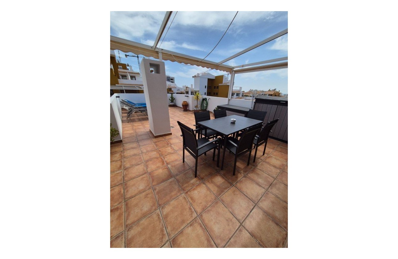 Herverkoop - Appartement -
Punta Prima - Costa Blanca