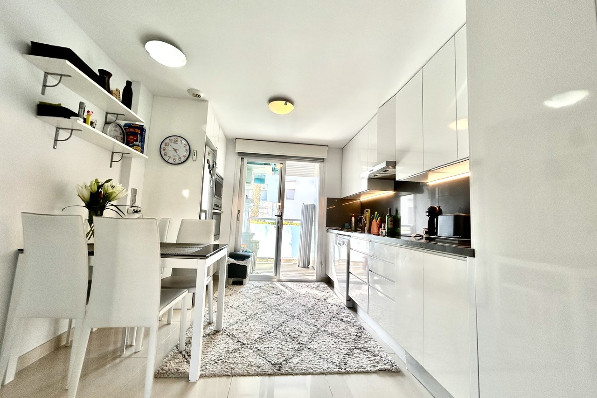 Herverkoop - Appartement -
Punta Prima - Costa Blanca