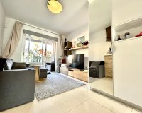 Herverkoop - Appartement -
Punta Prima - Costa Blanca