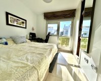 Herverkoop - Appartement -
Punta Prima - Costa Blanca