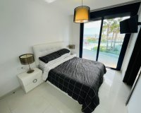 Herverkoop - Appartement -
Punta Prima - Costa Blanca