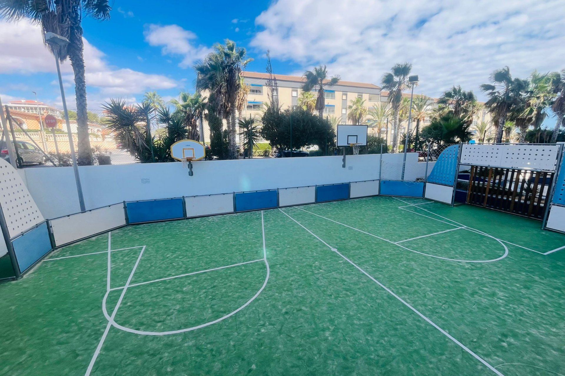 Herverkoop - Appartement -
Punta Prima - Costa Blanca