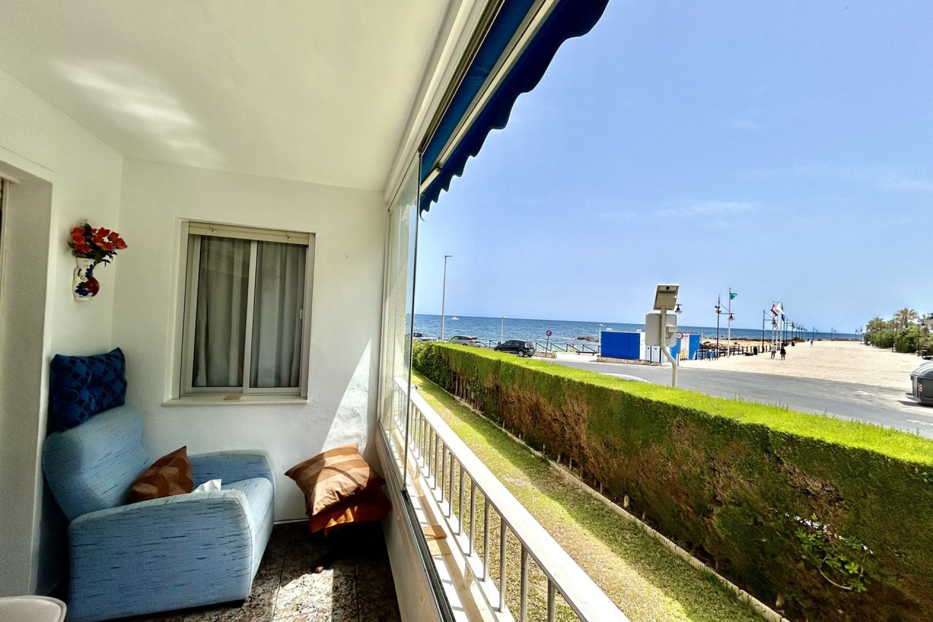 Herverkoop - Appartement -
Punta Prima - Costa Blanca