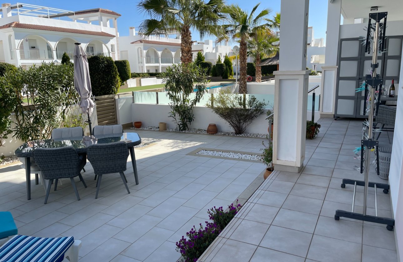 Herverkoop - Appartement -
Rojales - Inland