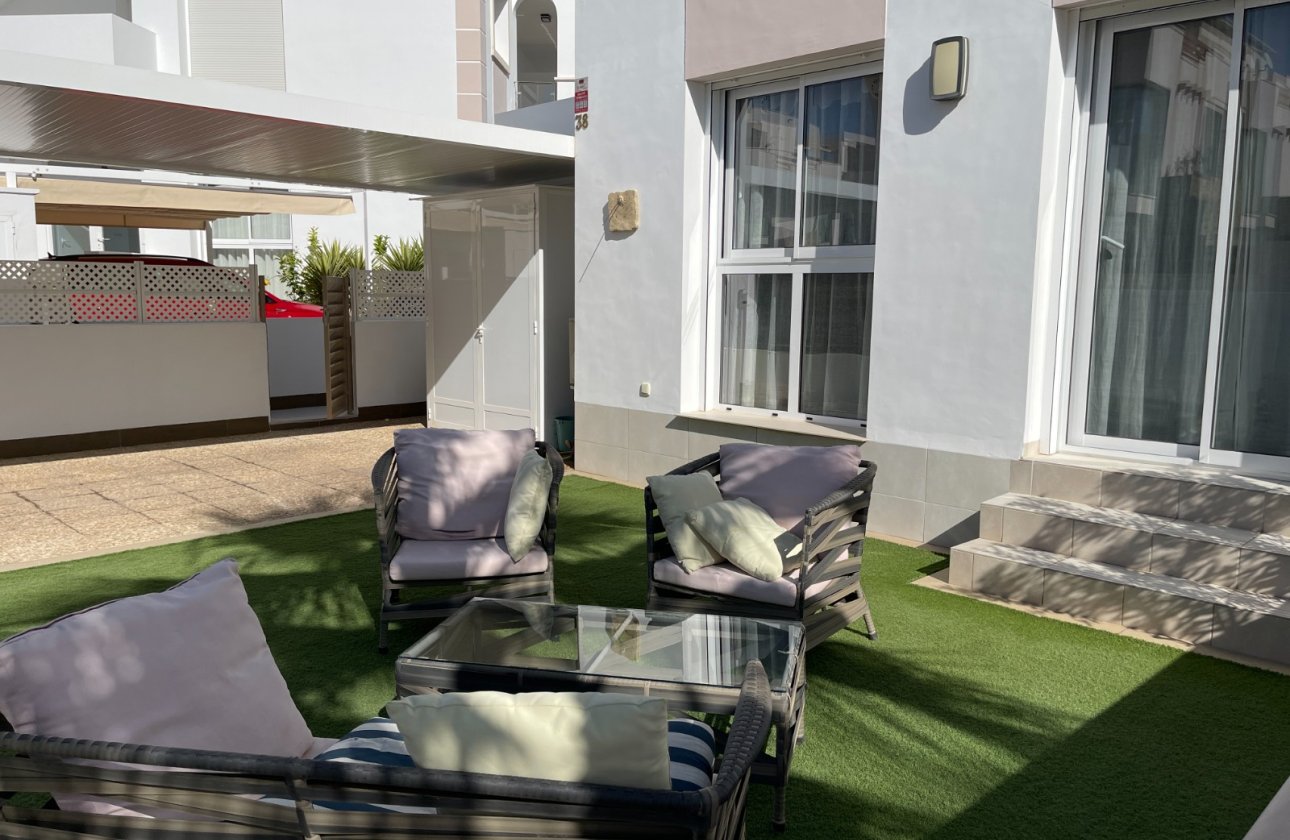 Herverkoop - Appartement -
Rojales - Inland