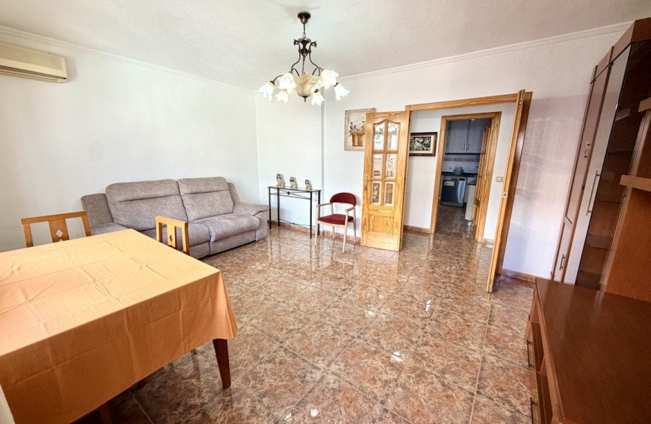 Herverkoop - Appartement -
Rojales - Inland