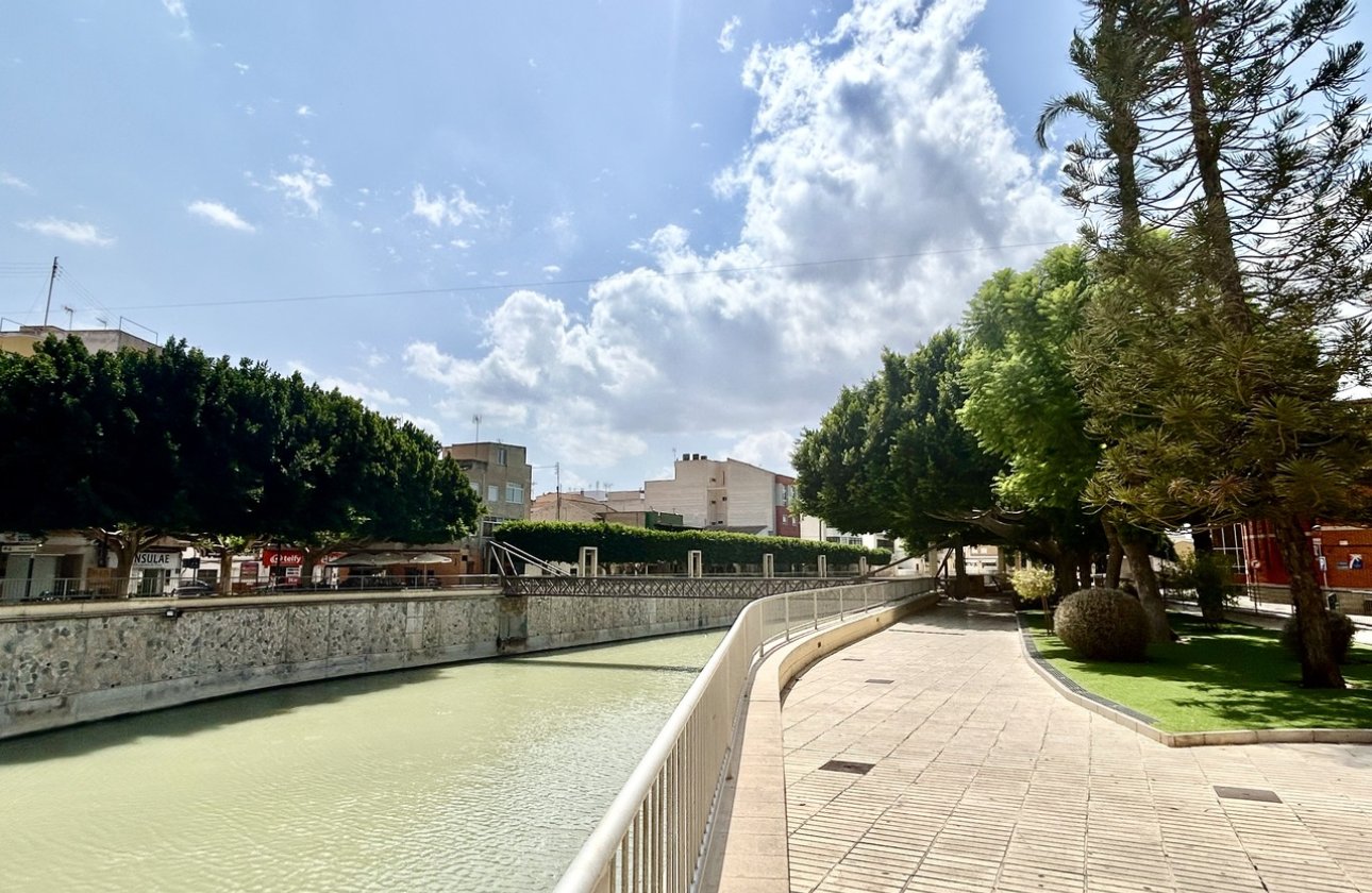 Herverkoop - Appartement -
Rojales - Inland