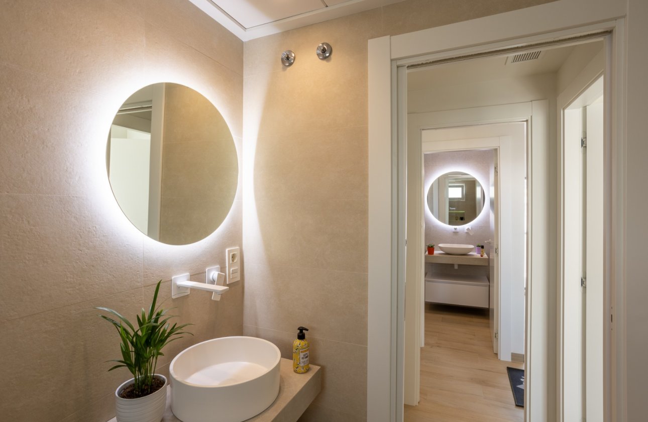 Herverkoop - Appartement -
San Miguel de Salinas - Inland